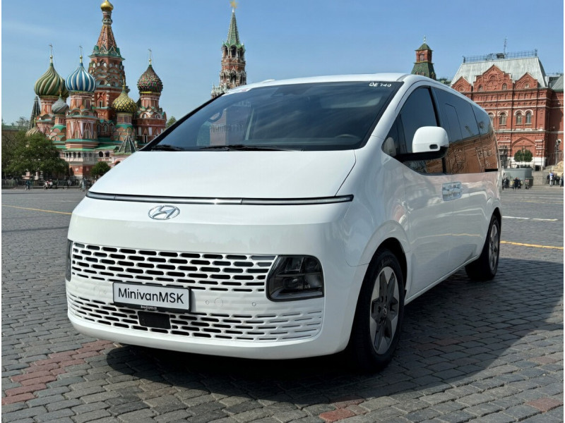 Hyundai Staria