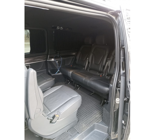 Аренда Mercedes-Benz V-Class V300D с водителем в Москве